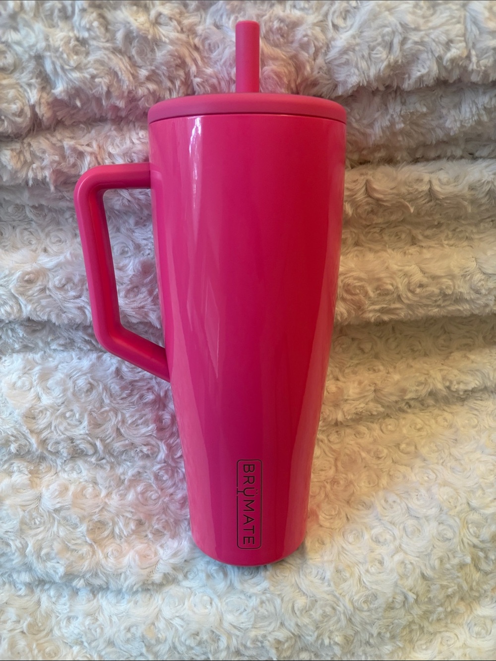 Brumate Neon Pink 40 oz Era